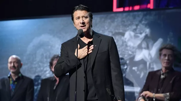 getty_steveperry_032124684556