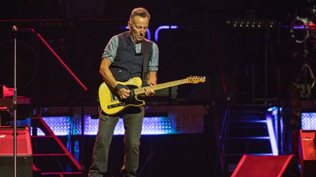 Bruce Springsteen flies across country for surprise appearance at