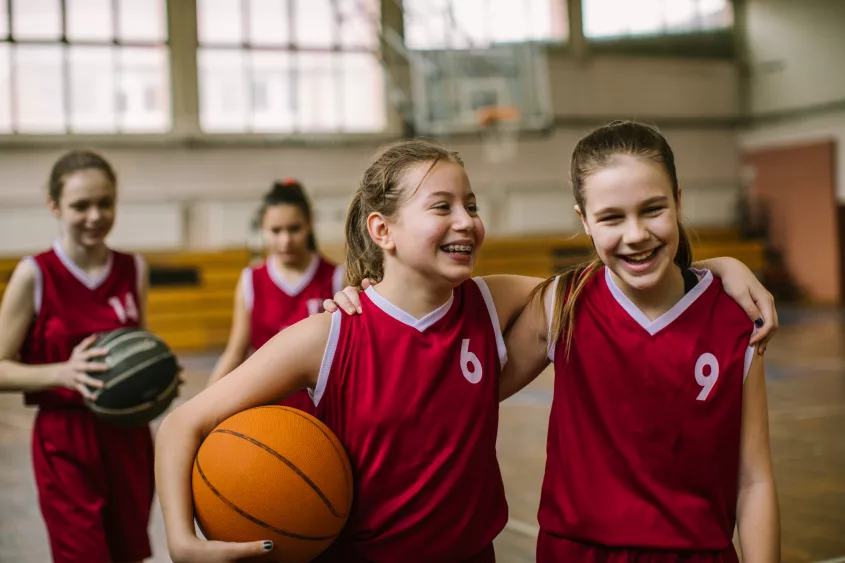 friendship-on-basketball-court