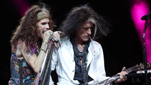 getty_aerosmith_051024703107