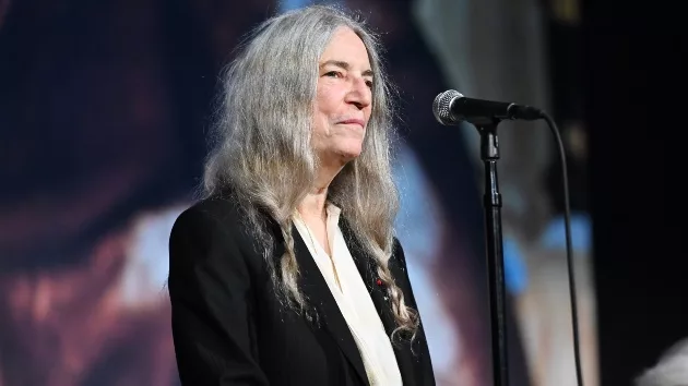 getty_pattismith_060724419161