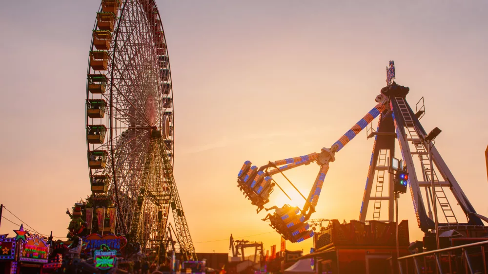 fairground-rides-at-sunset