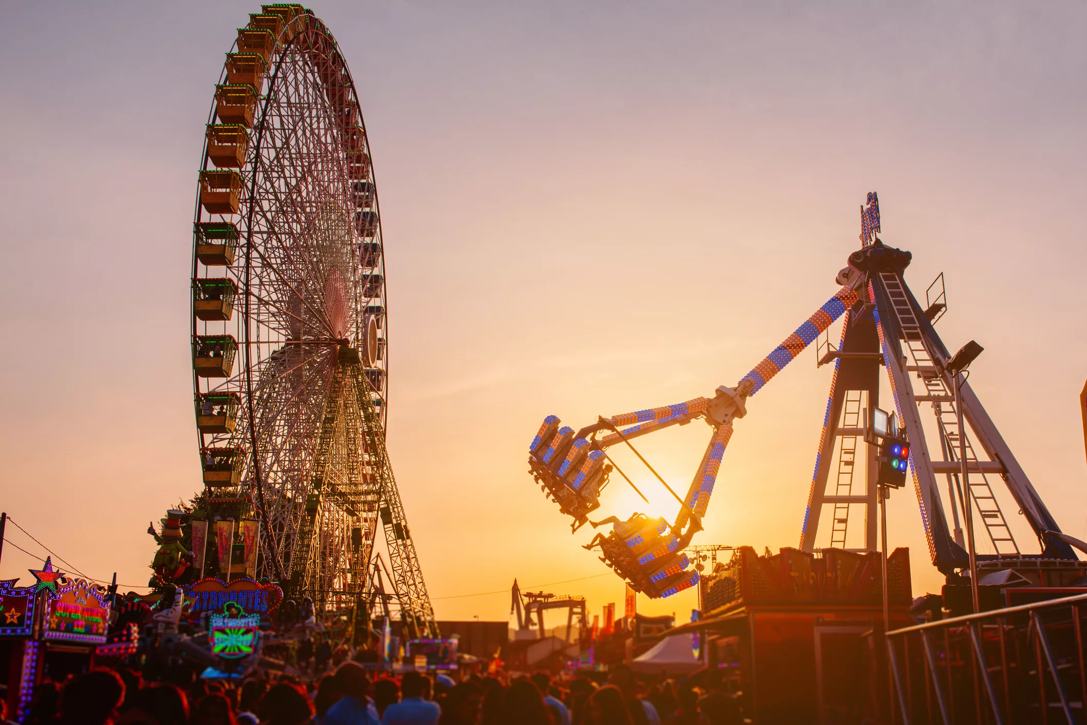 fairground-rides-at-sunset