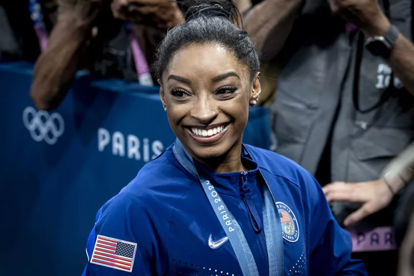 simone-biles-team-gold-gettyimages-2163954550-66a95b7b95042248655