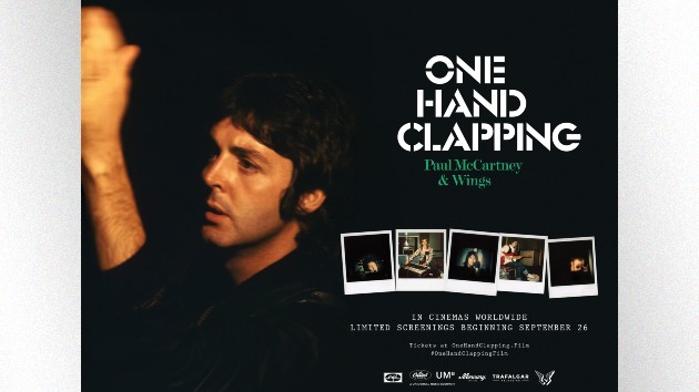 M_MaccaOneHandClapping_0807241