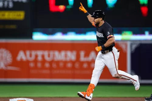 houston-astros-v-baltimore-orioles-2