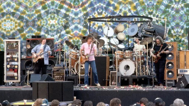 getty_gratefuldead_082324583087