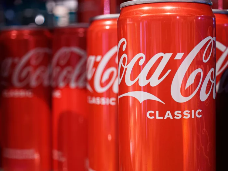 coca-cola-the-leader-of-the-soft-drinks-market-has