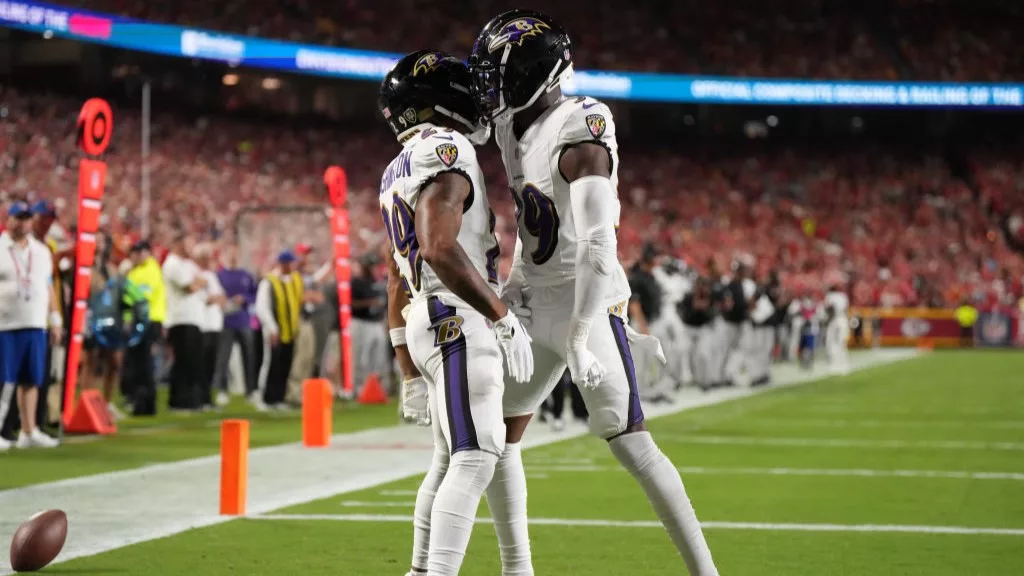 Football: Baltimore Ravens Ar'Darius Washington (29) and Eddie Jackson (39) in action, celebrate vs Kansas City Chiefs at Arrowhead Stadium. Kansas City, MO 9/5/2024 CREDIT: Erick W. Rasco (Photo by Erick W. Rasco/Sports Illustrated via Getty Images) (Set Number: X164607 TK1)