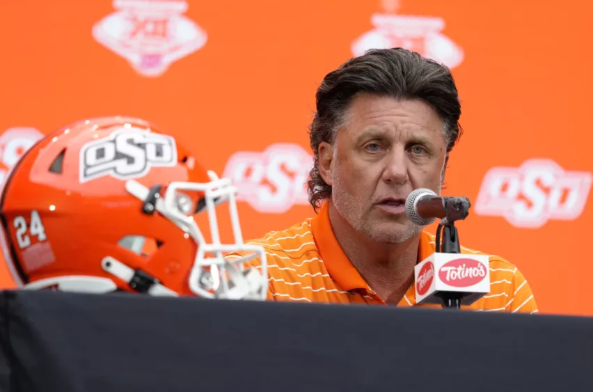 ap-mike-gundy-668eac2a95dc9489534