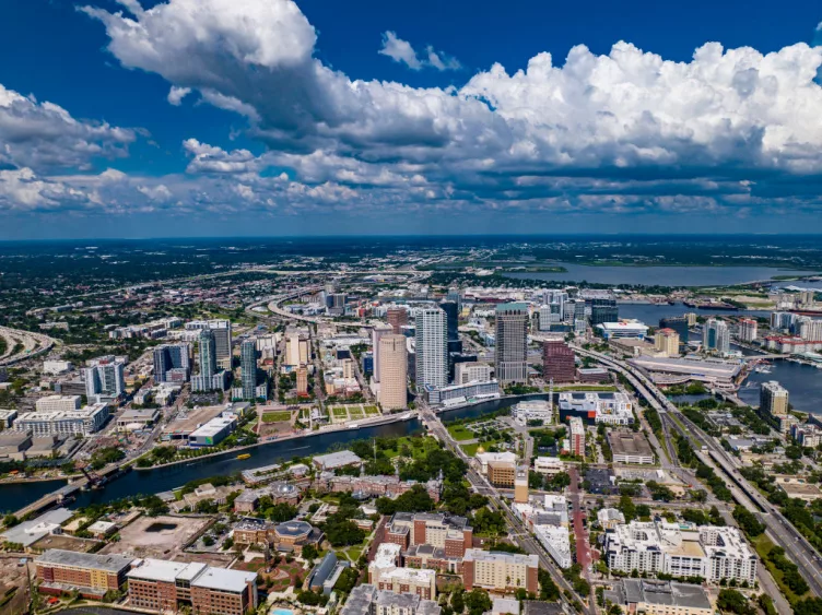 aerial-drone-view-of-sprawling-tampa-bay-skyline-florida