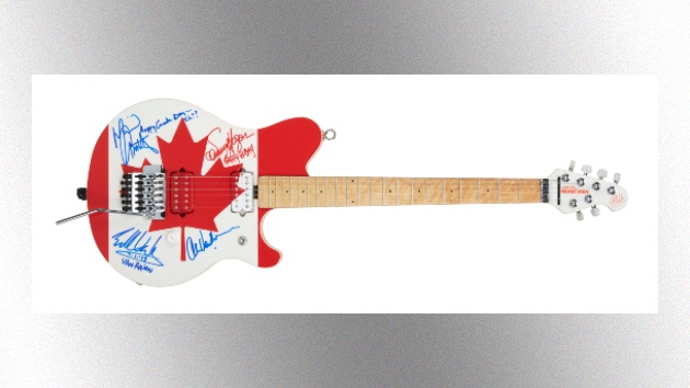 M_EddieVanHalenCanadaDayGuitar