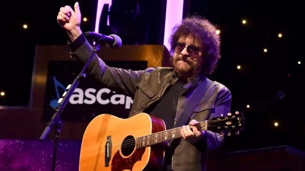 getty_jefflynne_112724552608