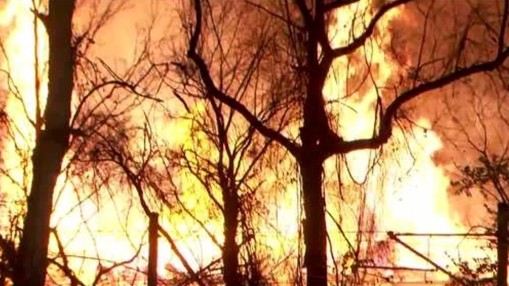 High winds, 3 fires cause cancellation of fireworks display at Washington Monument lighting