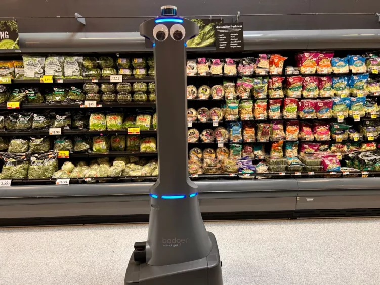 robot-by-badger-technologies-with-googlie-eyes-in-produce-aisle-of-stop-shop-in-cape-cod-massachusetts