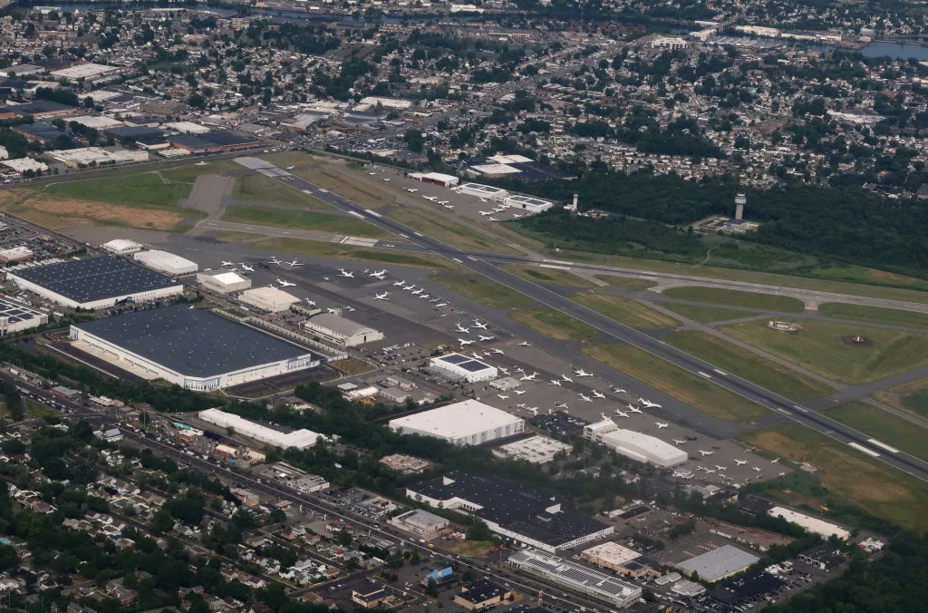 teterboro-airport-in-teterboro-new-jersey