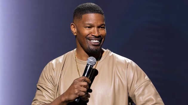 e_jamiefoxx_121024877595