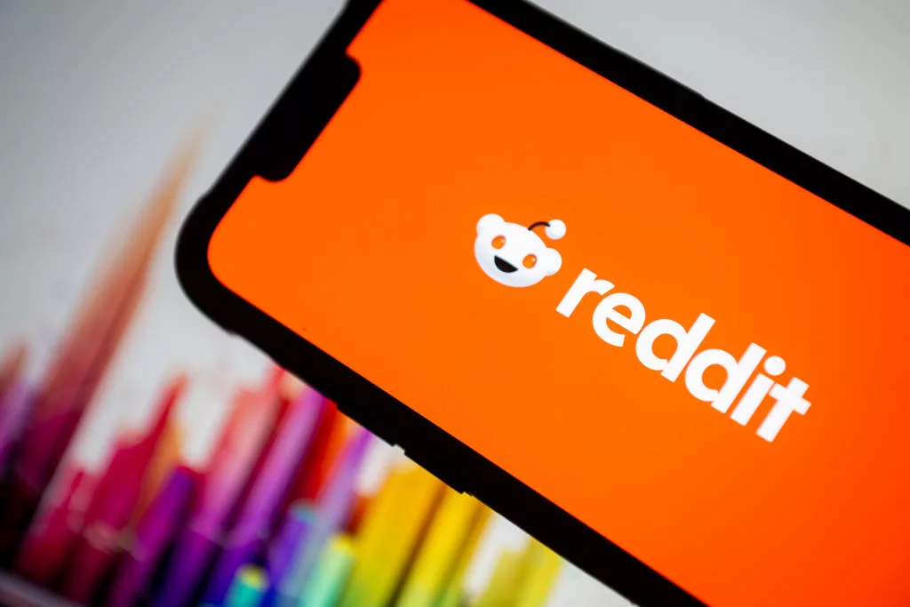 in-this-photo-illustration-the-reddit-logo-seen-displayed