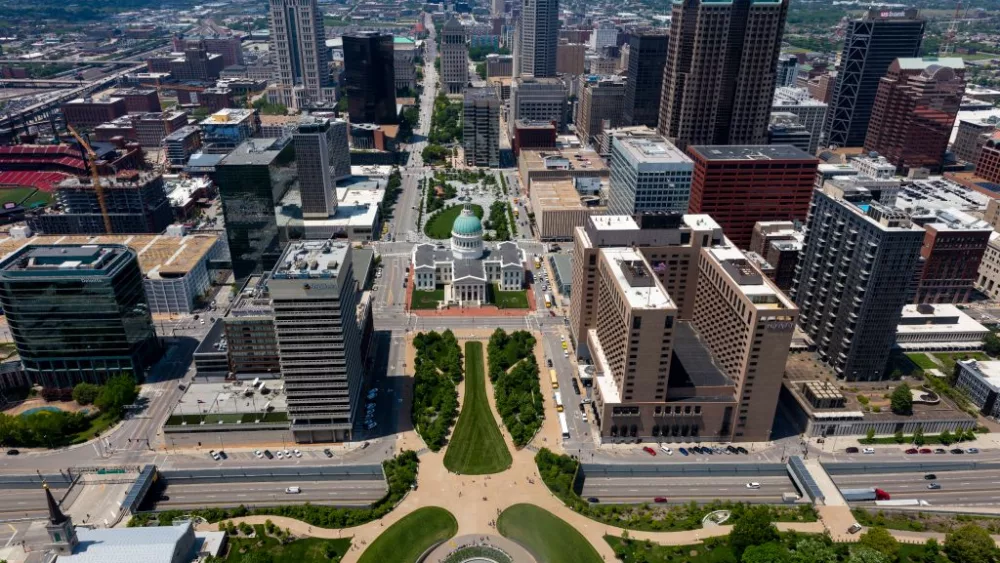 view-from-gateway-arch-of-old-st-louis-courthouse-gateway-arch-site-of-historic-dred-scott-decision-triggering-civil-war-mo