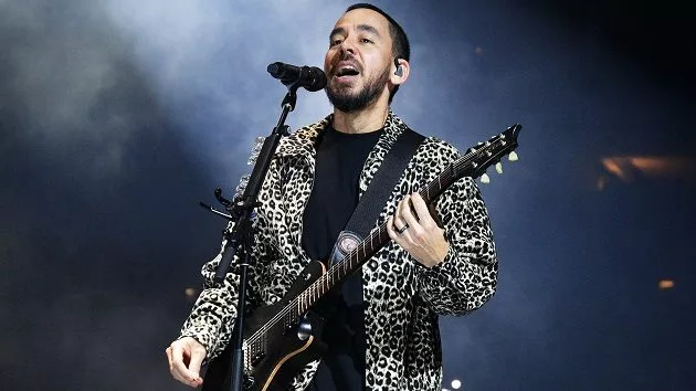 g_mikeshinoda_010725617089