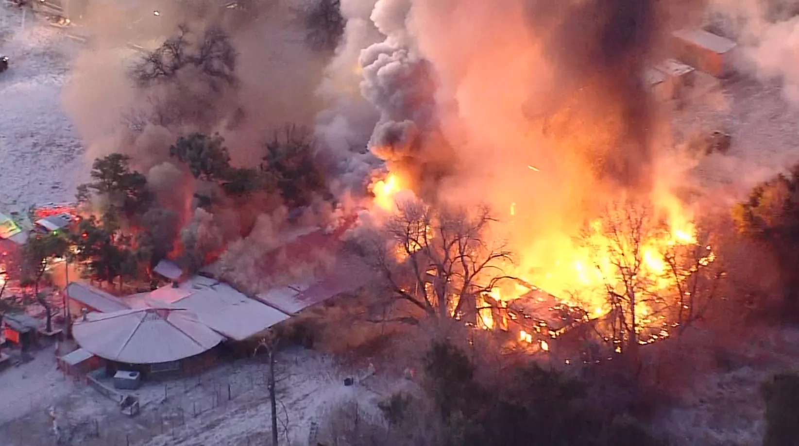 choctaw-animal-rescue-fire-pic-678fb47cdad5f280393