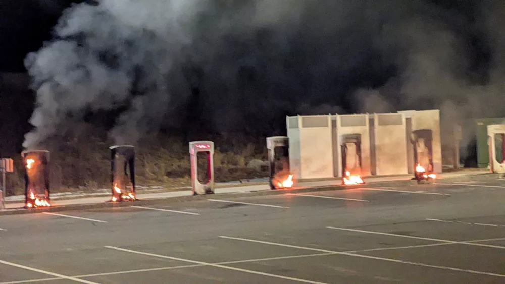 littleton-tesla-supercharger-fire-jpg-67c5ed3e92d9b722671