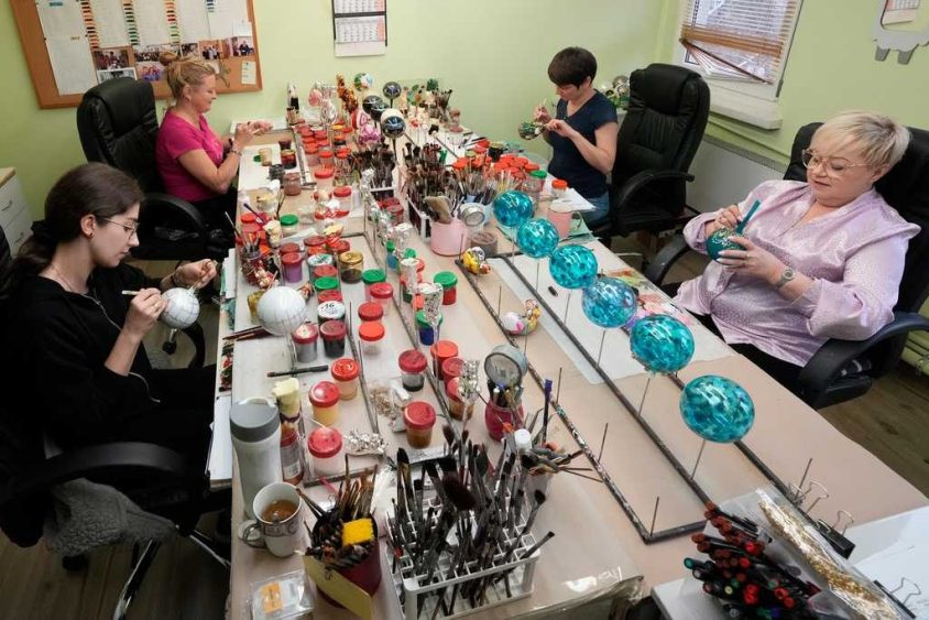 Polish ‘magicians of glass’ create Christmas baubles for clients worldwide