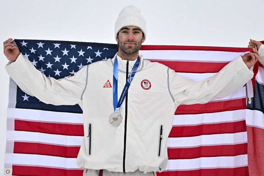 Team USA's Alex Hall wins silver in men's freestyle skiing