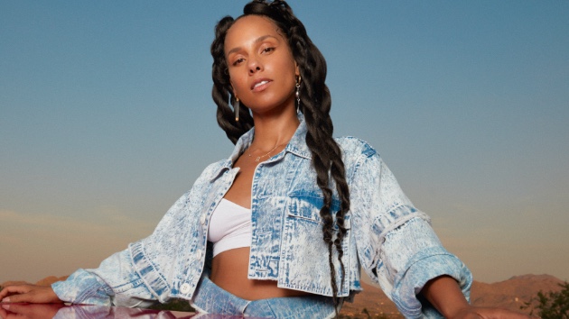 Alicia Keys reflects on working with Issac Hayes, "one of the most amazing arrangers and producers of all time" - Vimarsana News