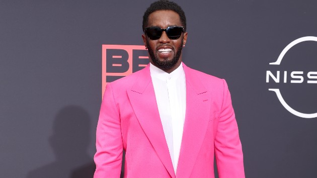 Sean "Diddy" Combs shares first look at newborn daughter: "Baby Love" - Vimarsana News