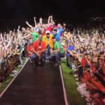 Crowd-selfie-at-Back-Road-Music-Festival-e1471994669930