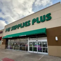 Pet Supplies Plus says it will close its Galesburg store at 2472 Veterans Drive in mid January.