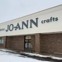 The JOANN Frabrics at 1920 N. Henderson St. in Galesburg is one of around 533 stores in the chain of 800 U.S. locations that will close^ according to bankruptcy court documents.