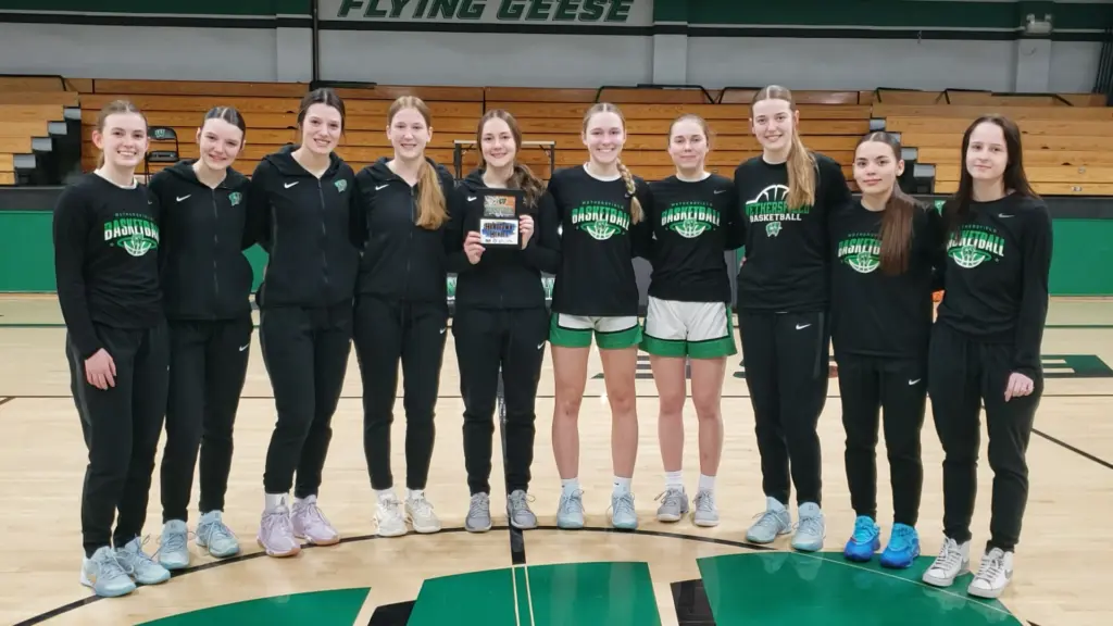 hometown-heroes-kewanee-geese-girls-bball_14