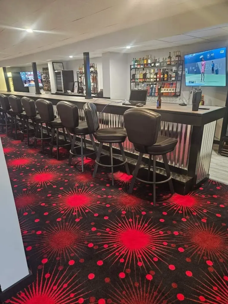 double-down-saloon_bar