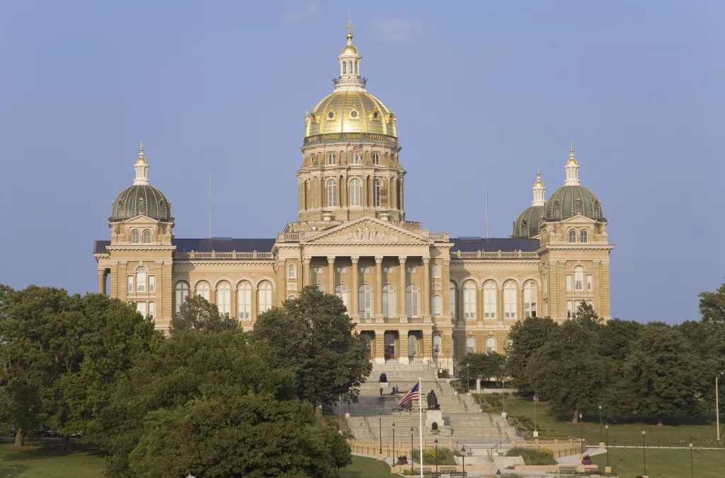 Iowa-Capitol-Building