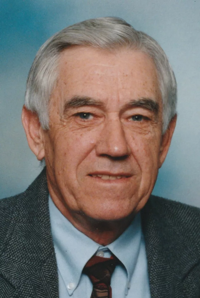 James R. Dreeszen of Auburn - Vimarsana News