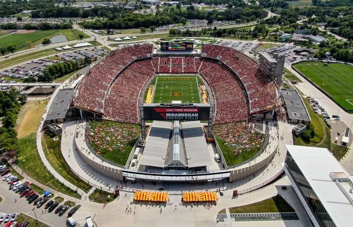 isu-jacktrice