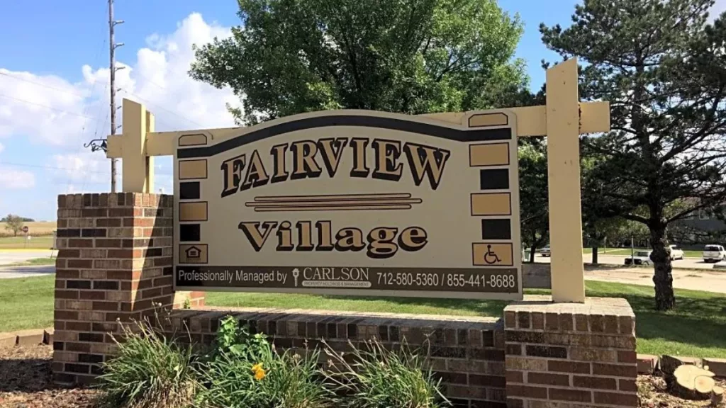 fairview-village