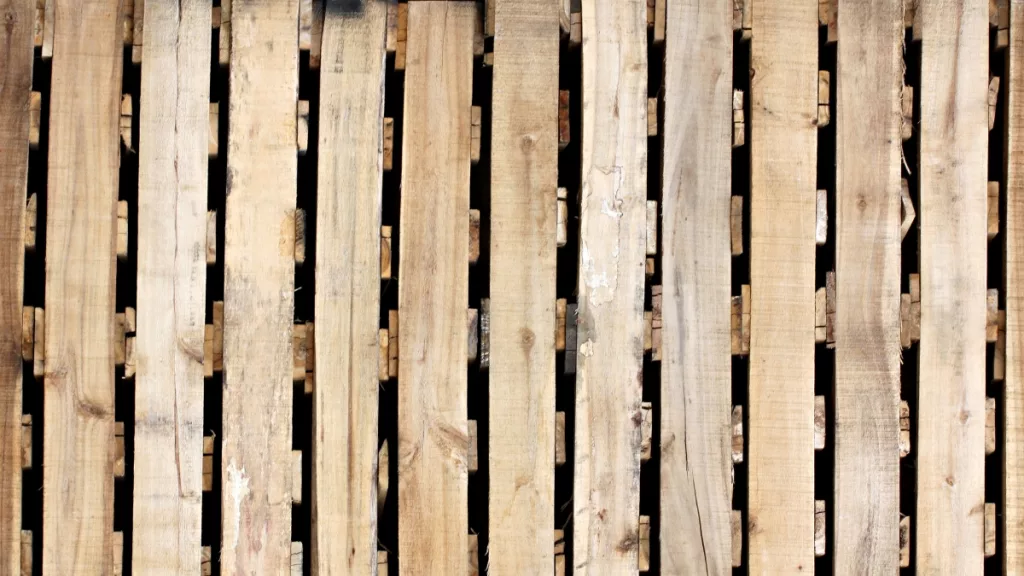 Pallet-Fencing