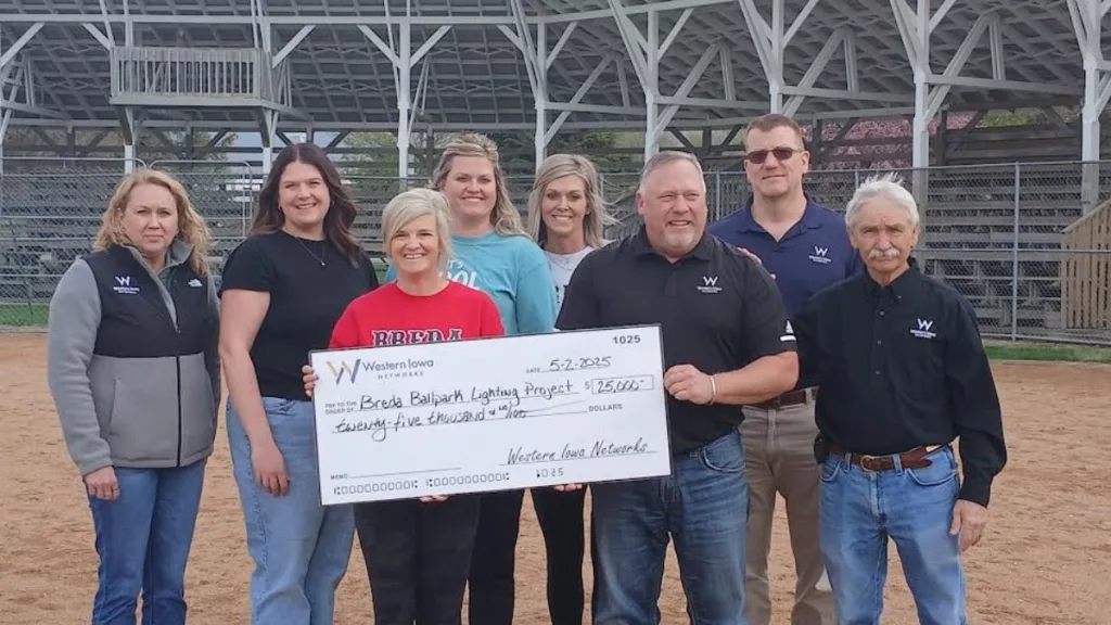 win-breda-check-donation-2025-05-05