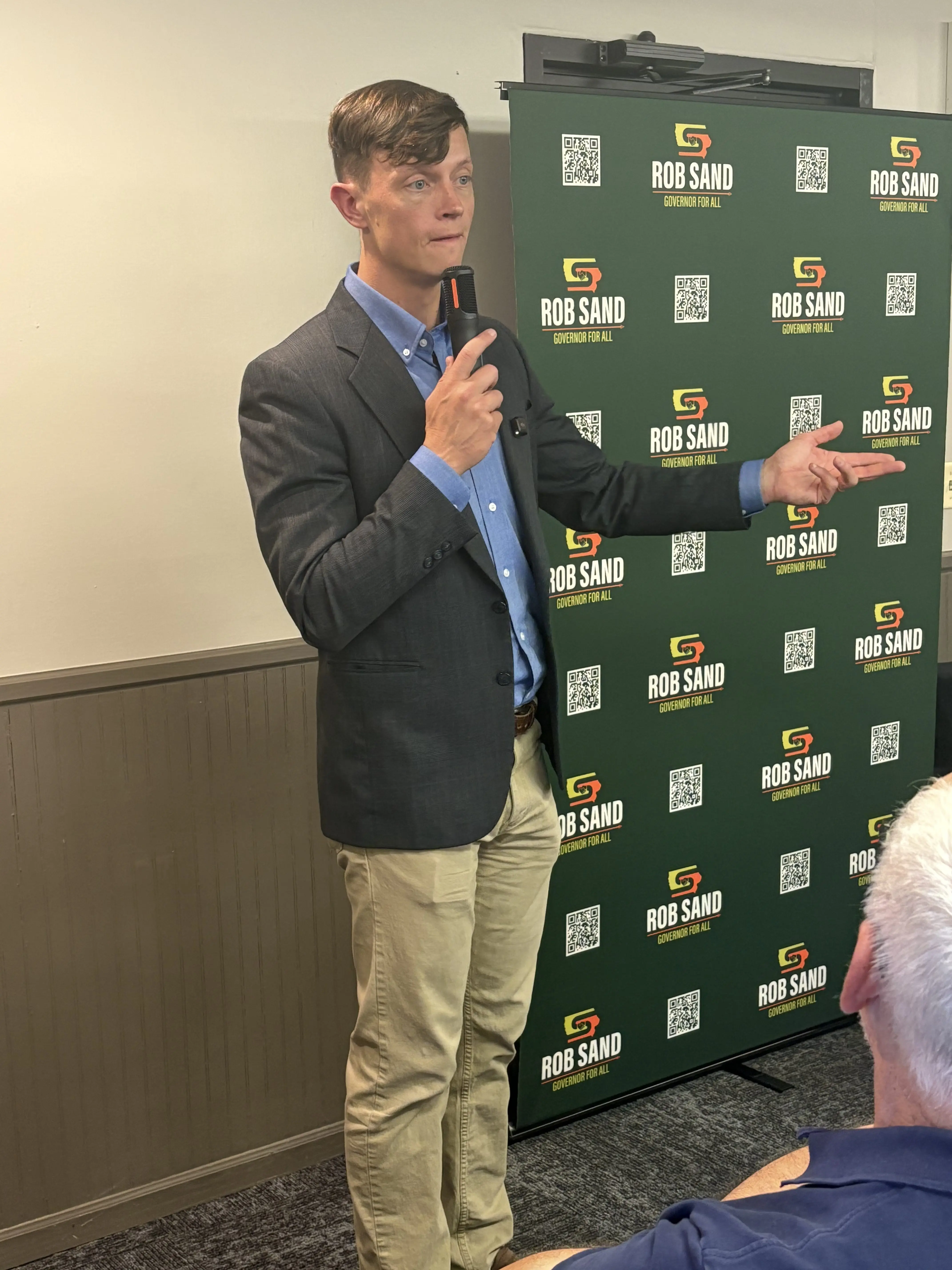 rob-sand-town-hall-sept-10-2025-1