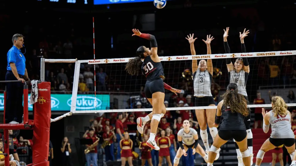 isu-vb