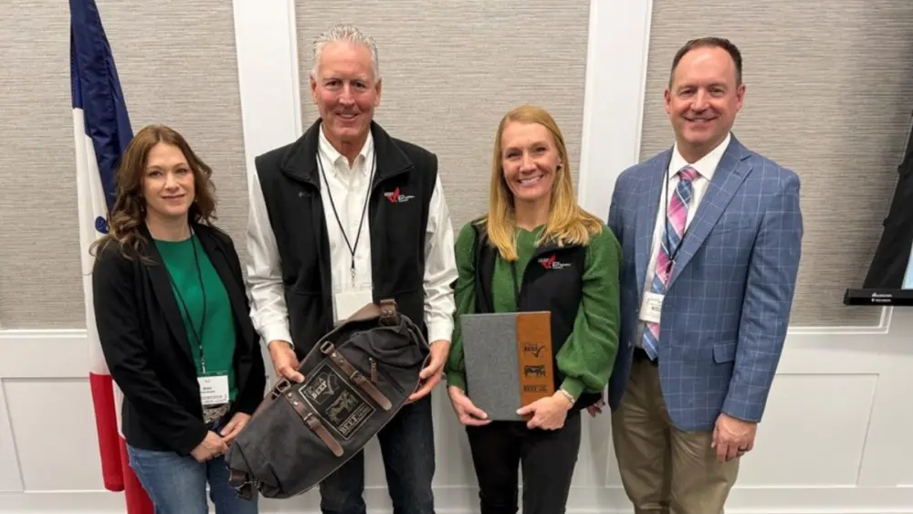 dean-black-iowa-beef-industry-council-honor-2025