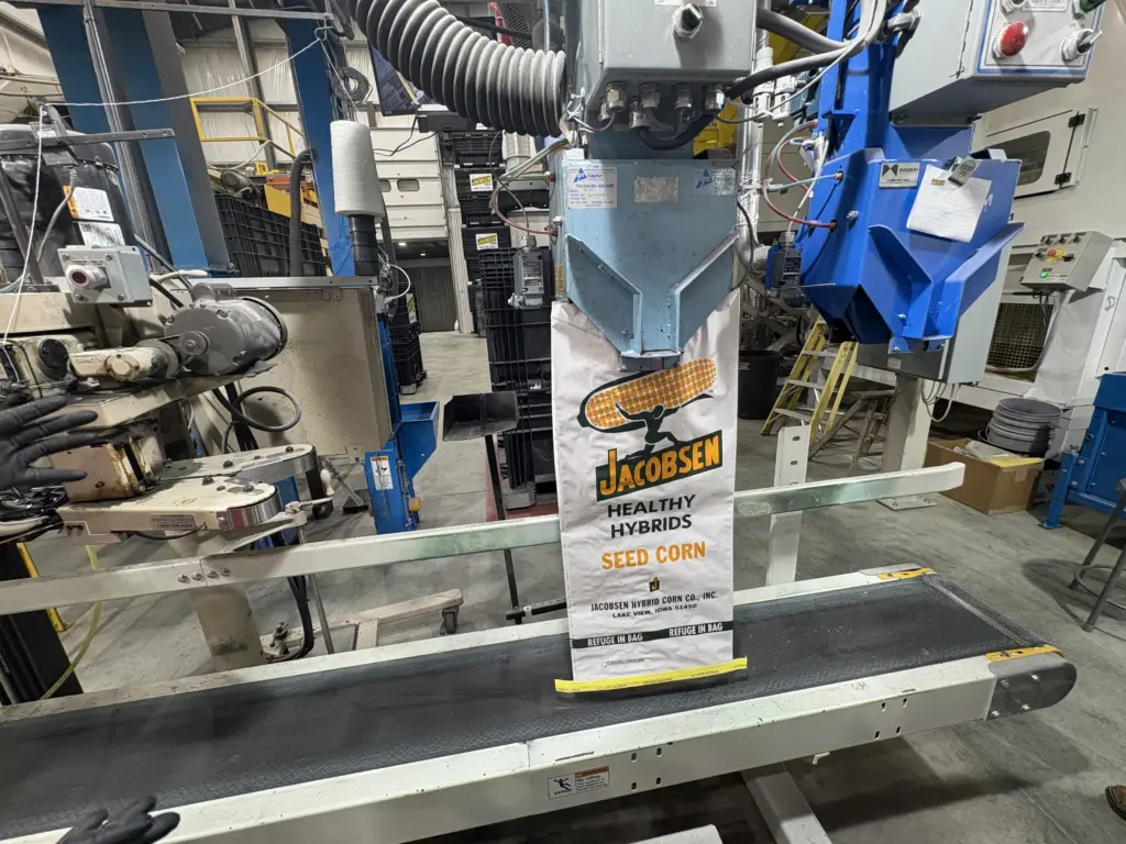 bird-at-jacobsen-seed-8