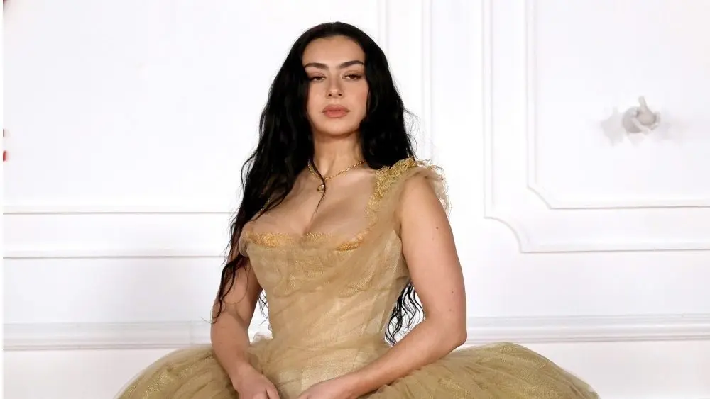 LOS ANGELES - JAN 28: Charli XCX at the 'Wuthering Heights' World Premiere at the TCL Chinese Theater IMAX on January 28^ 2026 in Los Angeles^ CA Charli XCX at the 'Wuthering Heights' World Premiere at the TCL Chinese Theater IMAX on January 28^ 2026 in Los Angeles^ CA