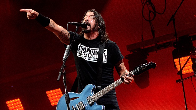 g_grohl_032223802144