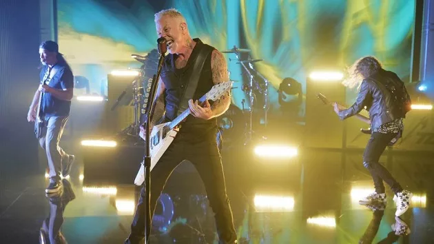m_metallica_041223386016