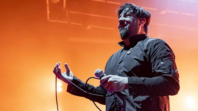 g_deftones_072023896654