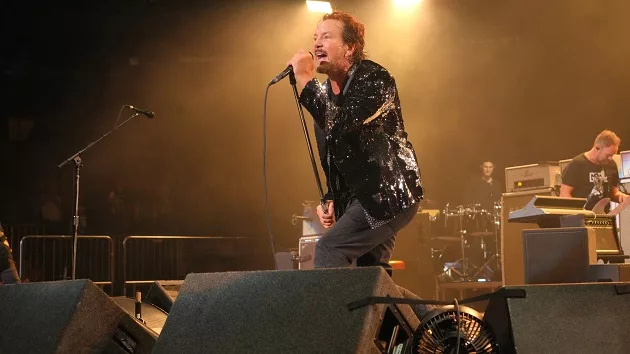 g_pearljam_081123723828